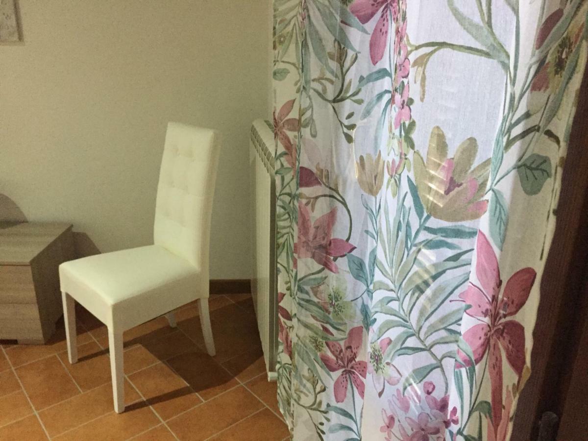 Appartamento Via G Mameli 94 Spoleto Eksteriør bilde