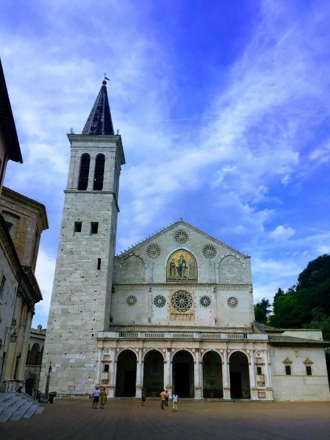 Appartamento Via G Mameli 94 Spoleto Eksteriør bilde