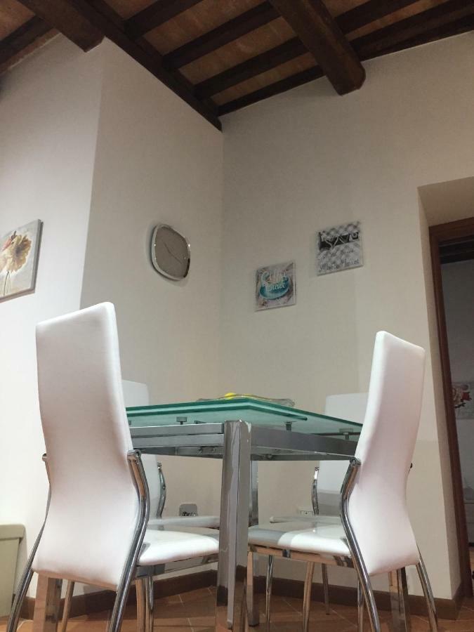 Appartamento Via G Mameli 94 Spoleto Eksteriør bilde