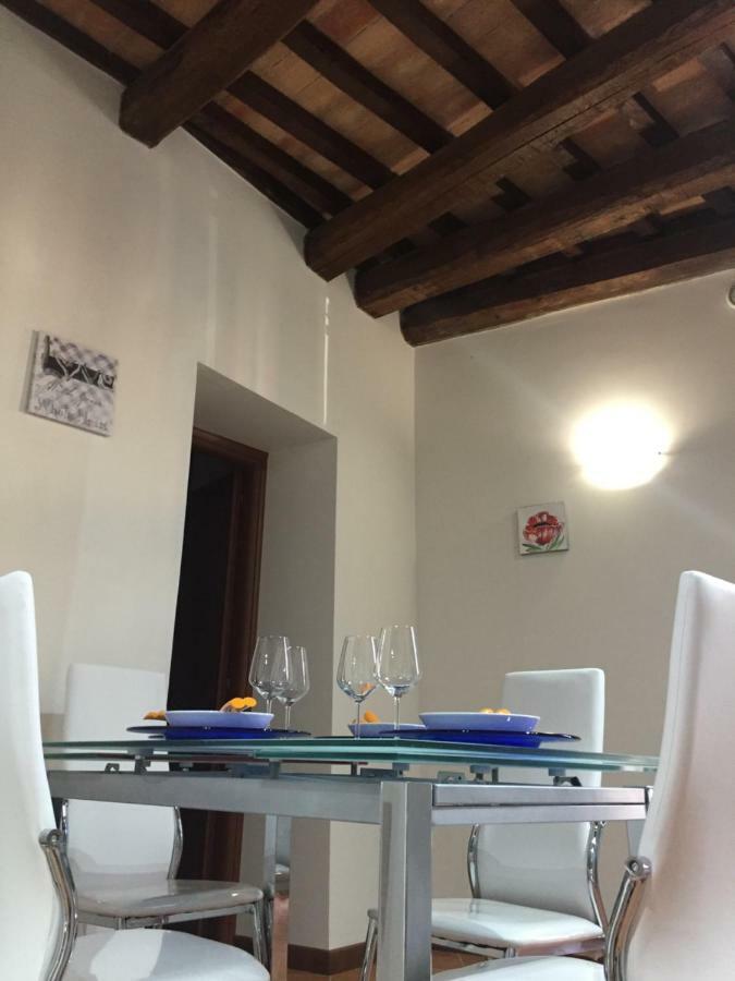 Appartamento Via G Mameli 94 Spoleto Eksteriør bilde