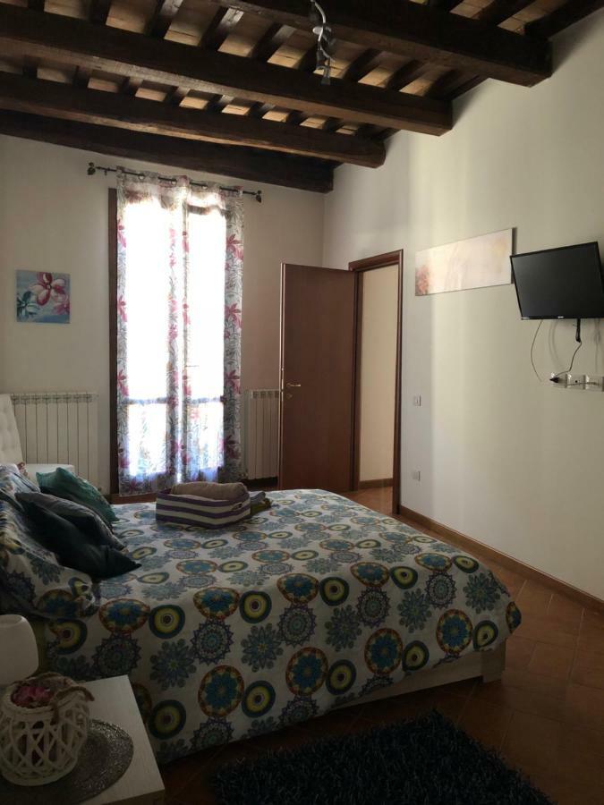 Appartamento Via G Mameli 94 Spoleto Eksteriør bilde