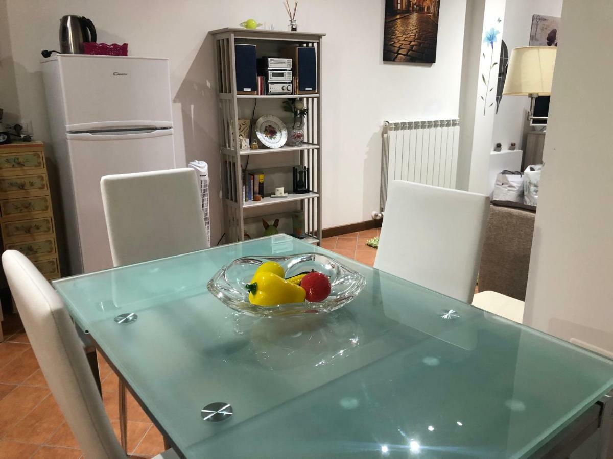 Appartamento Via G Mameli 94 Spoleto Eksteriør bilde